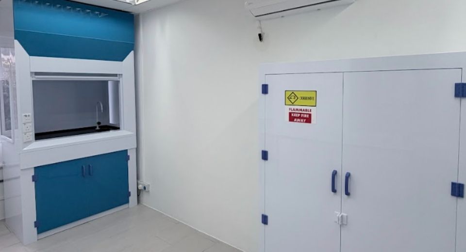 Laboratory Fume Hood